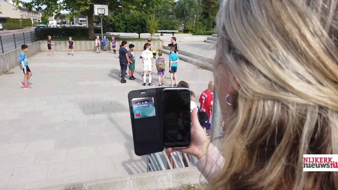 2019 07 22 trap de bal de zomer door