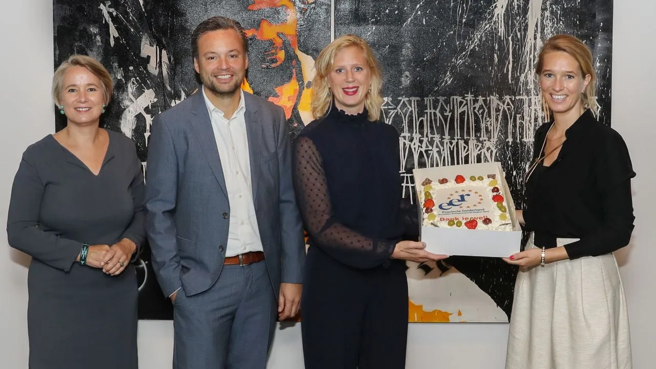 2019 0920 uitreiking dankjeweltaart bronswerk
