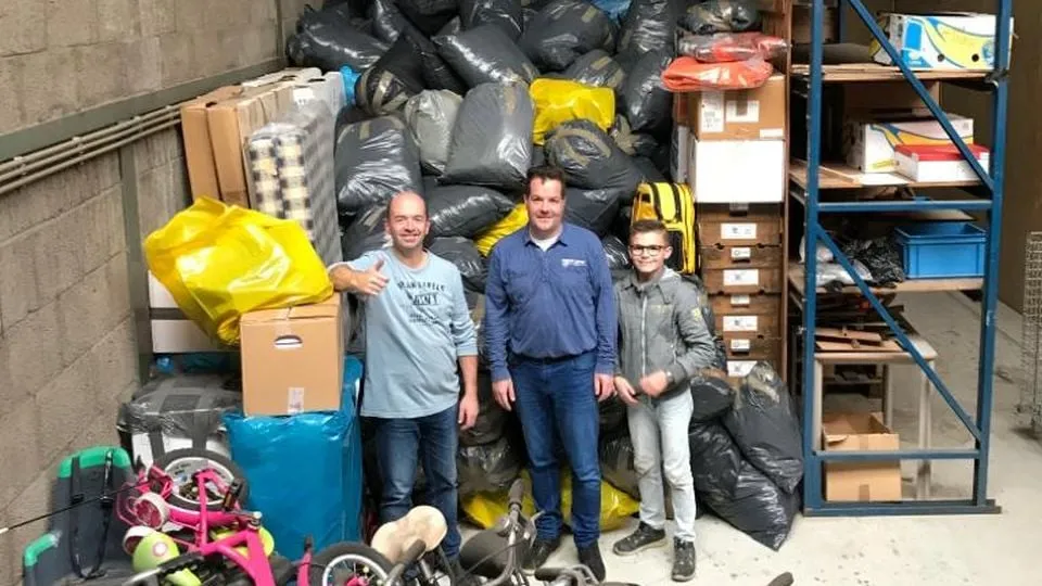 2019 11 11 coen kledinginzameling voor roemeni