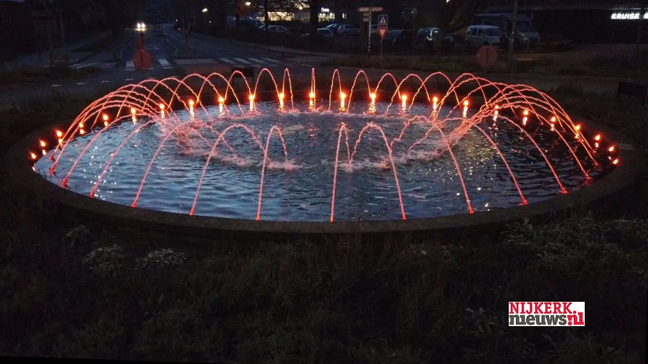 2019 11 25 orange the world 01