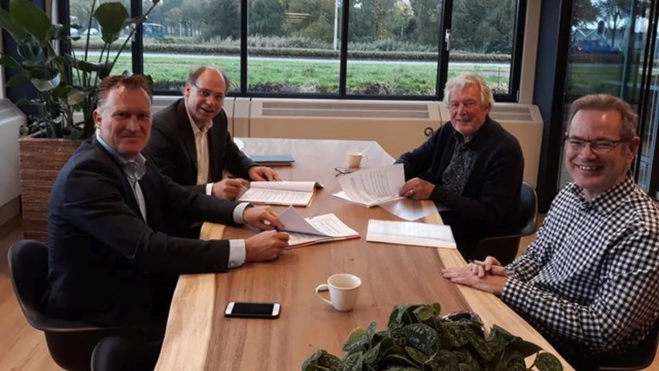2019 11 26 ondertekening 30 huurwoningen nom