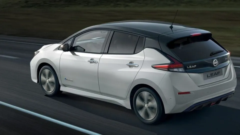 2020 03 02 nissan leaf 19tdieulhdpace154 p2jpgximg l full msmart