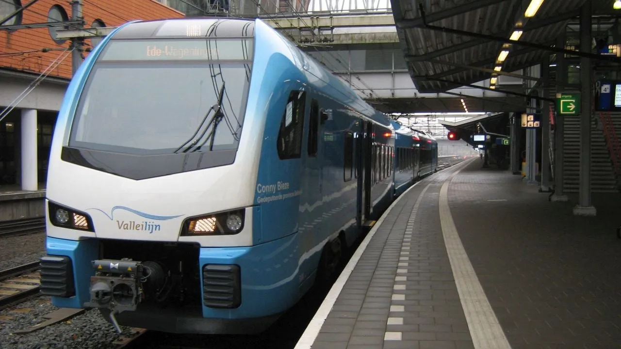 2020 07 22 connexxion valleilijn flirt 02