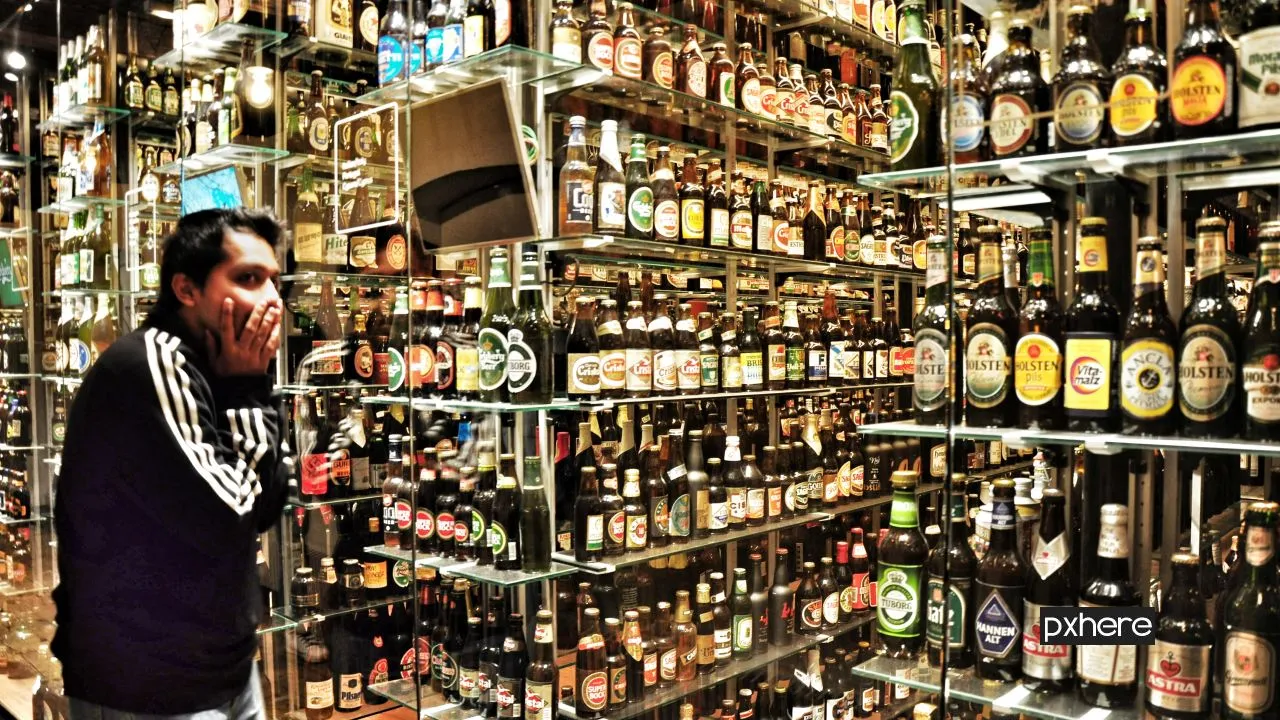 2020 10 16 cold liquid glass building bar beverage 843240 pxhere