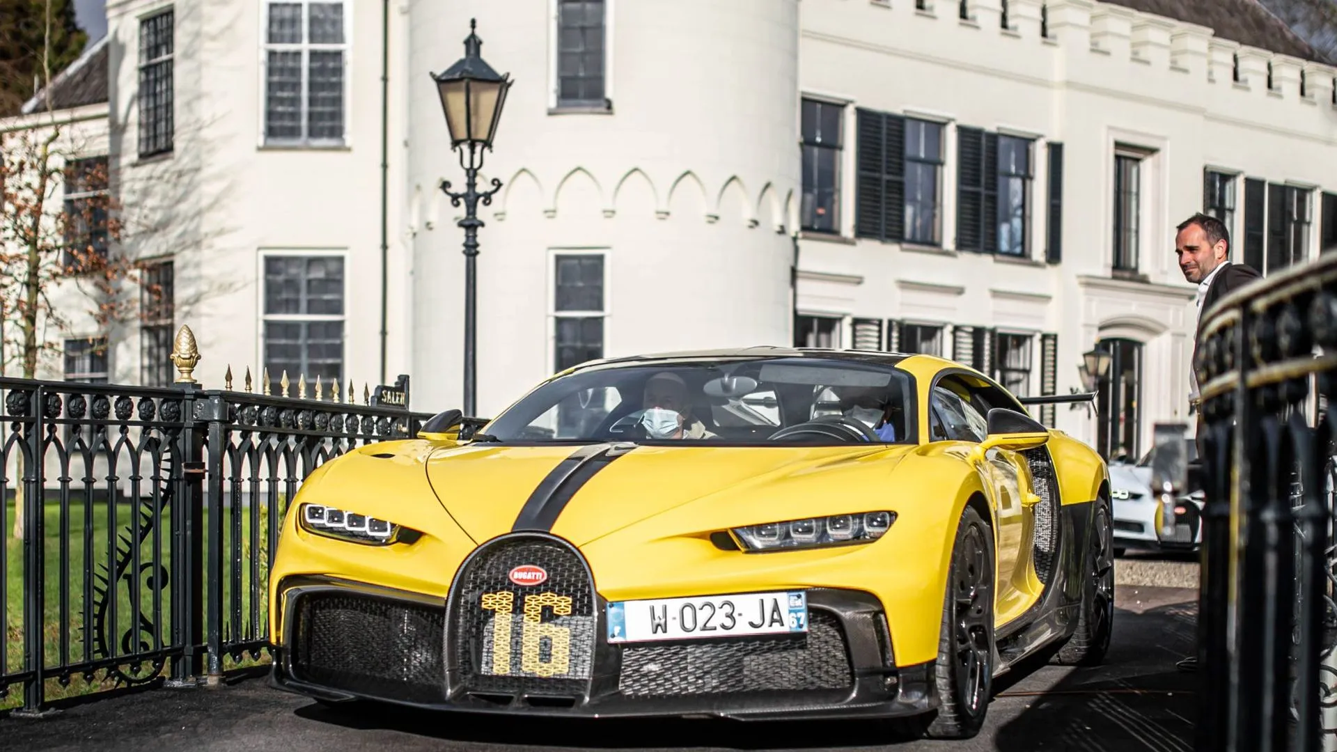 2021 04 07 bugatti chiron pur sport 2 scaled 1