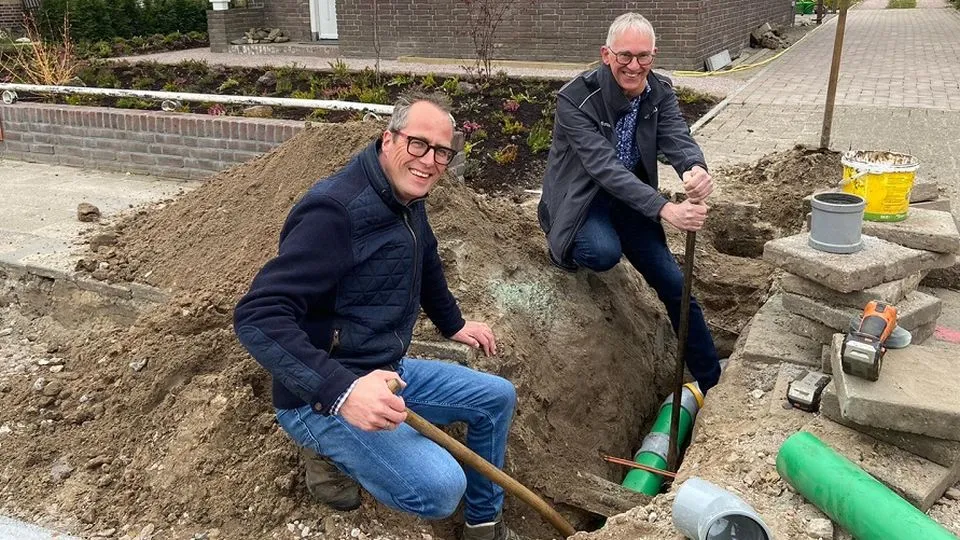 2021 04 22 arie benut regenwater opvang krat tuin regenwaterriool