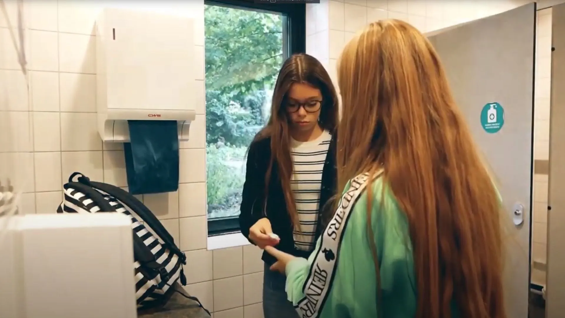 2021 06 08 film over drugs