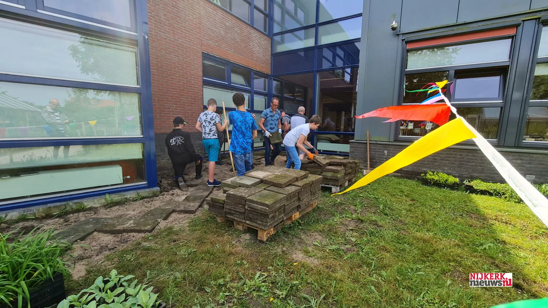 2021 06 18 acceent aeres tegels wippen 03