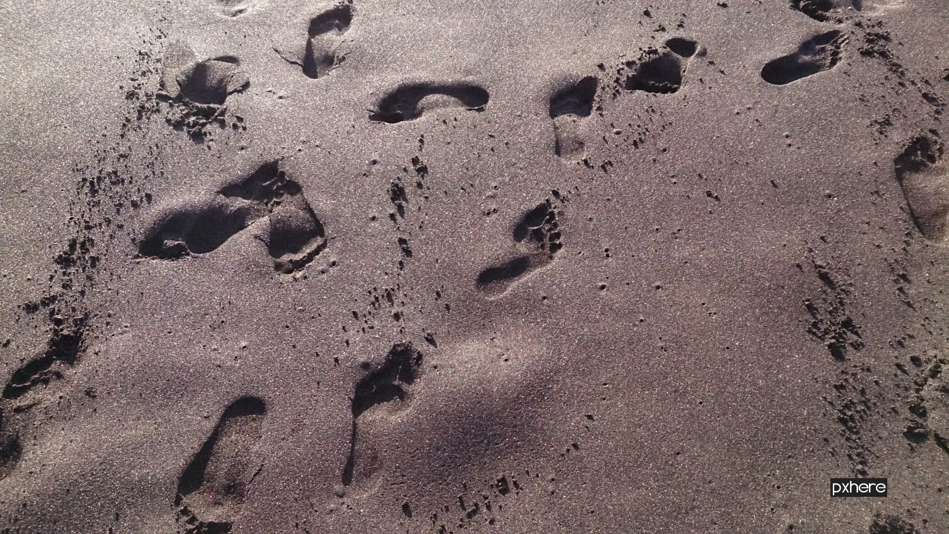 2021 07 15 blote voeten zand beach sand rock texture footprint asphalt 820217 pxhere