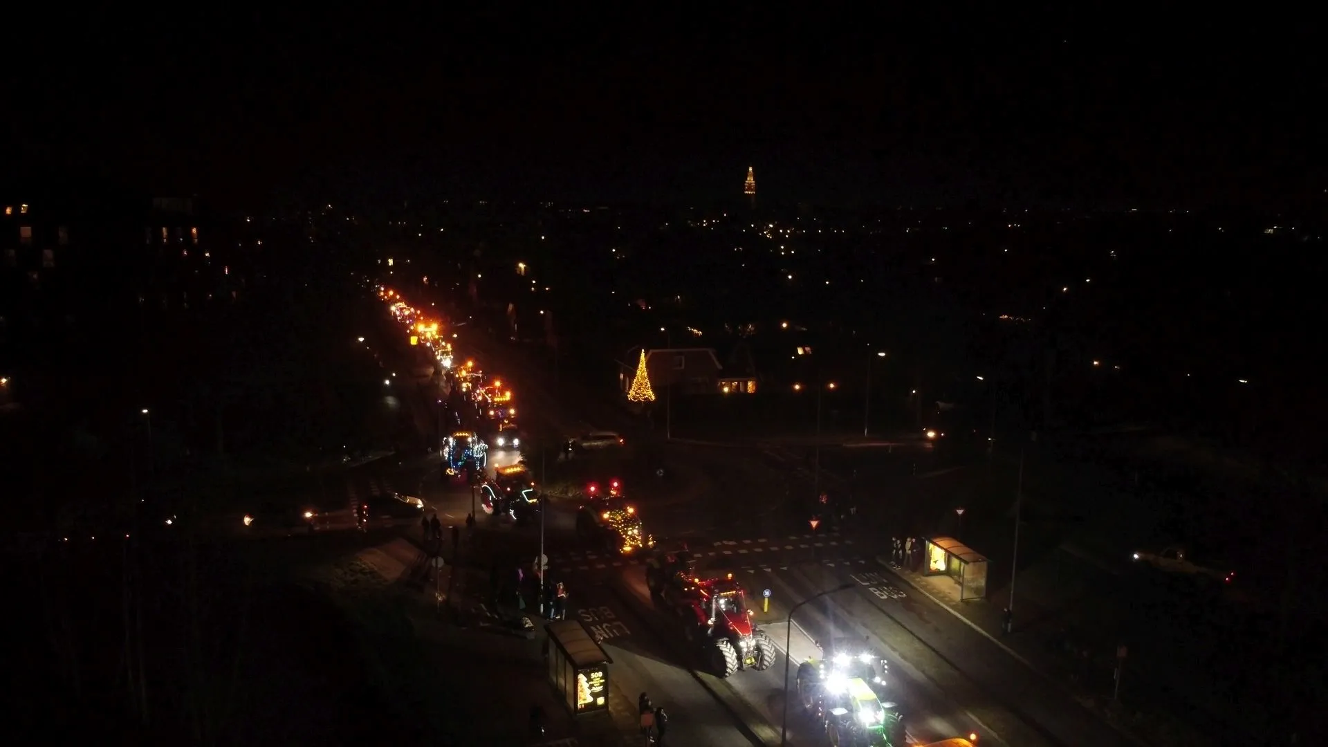 2021 122 20 toeterende lichtshow door nijkerk kopieren