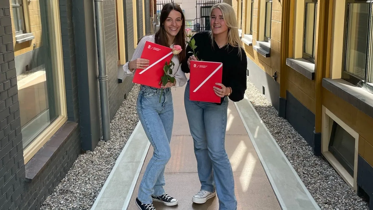 2022 05 06 corlaer college annika van donselaar links en isa letschert