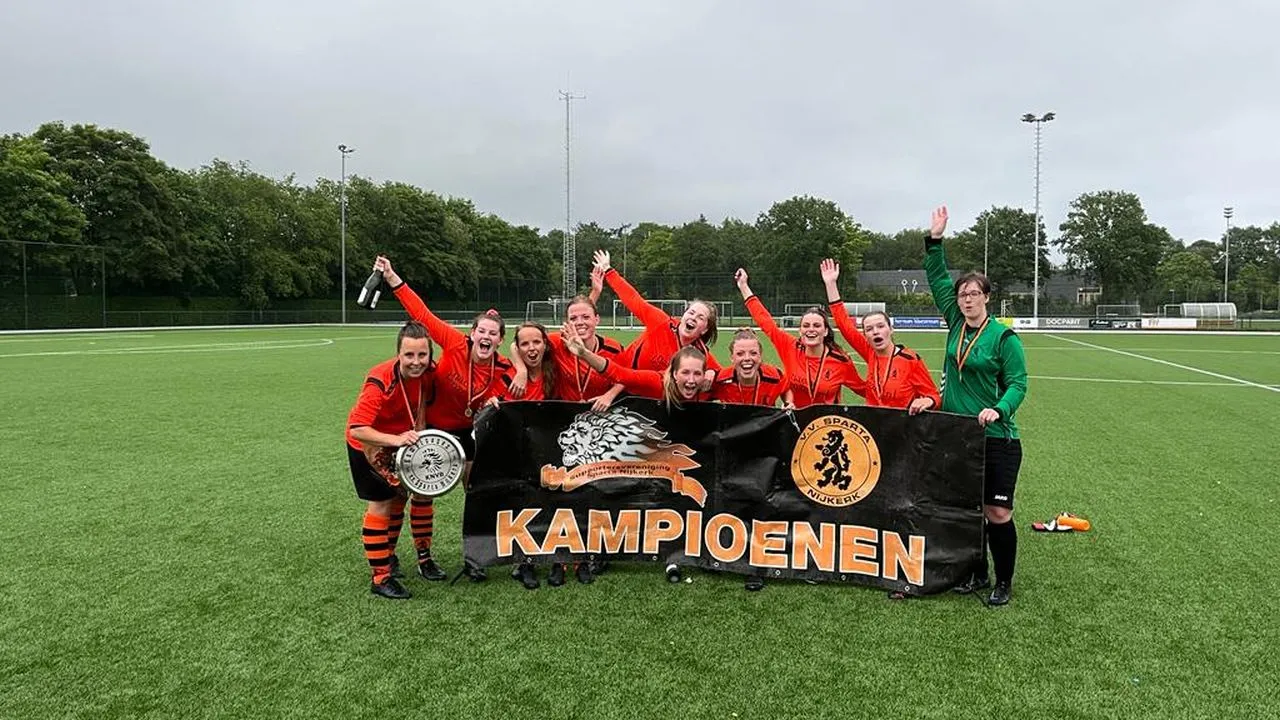 2022 05 21 sparta vr7 kampioen