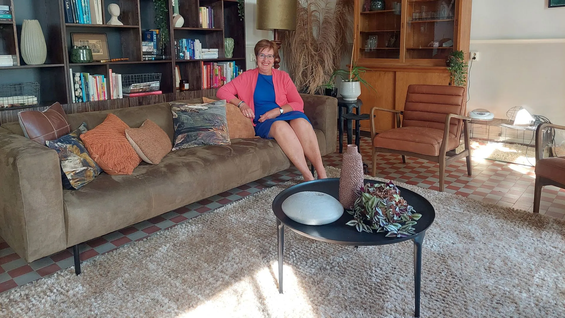 2022 05 30 larinda bok in de bibliotheek van streams brink4232