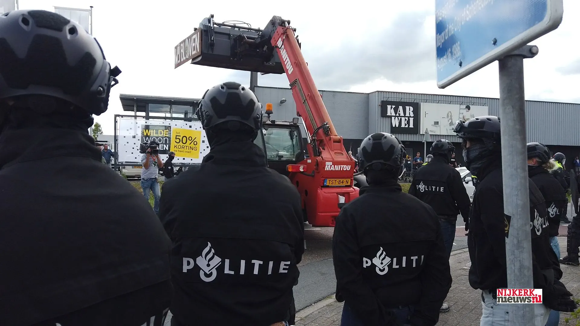 2022 07 05 blokkade weg 1 1