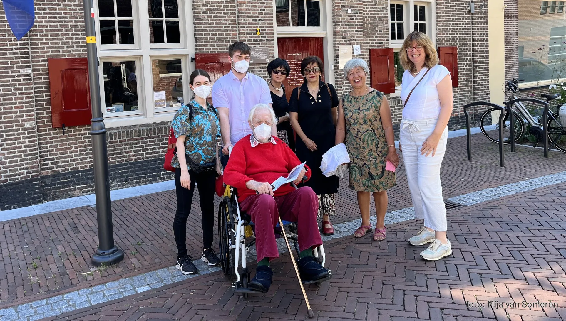 2022 07 30 auteur nico vink boek siedjah en vertaalsters en conservator