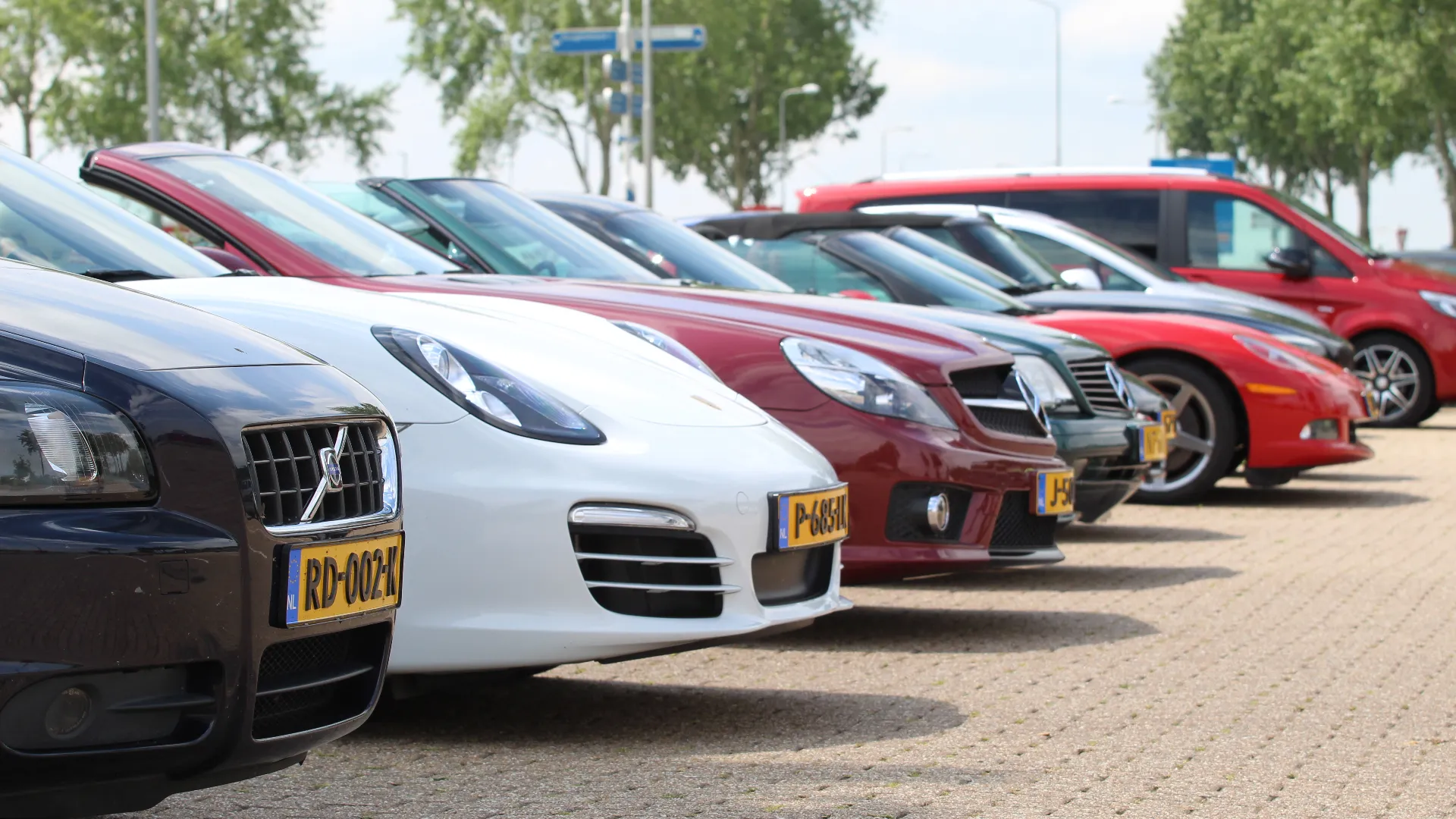 2022 09 09 christians and cars