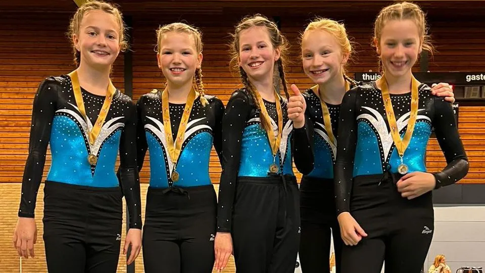 2022 11 12 excelsior goud mb 5