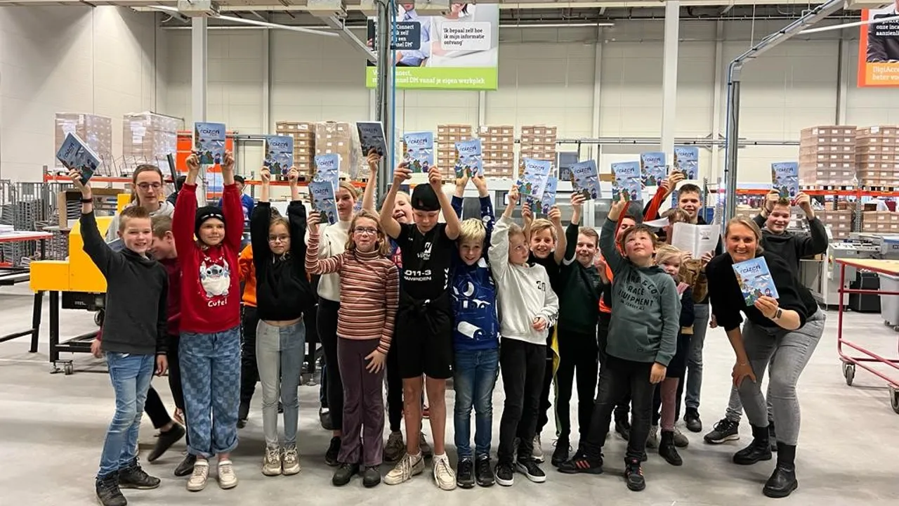 2022 11 21 appelgaard groepsfoto boek