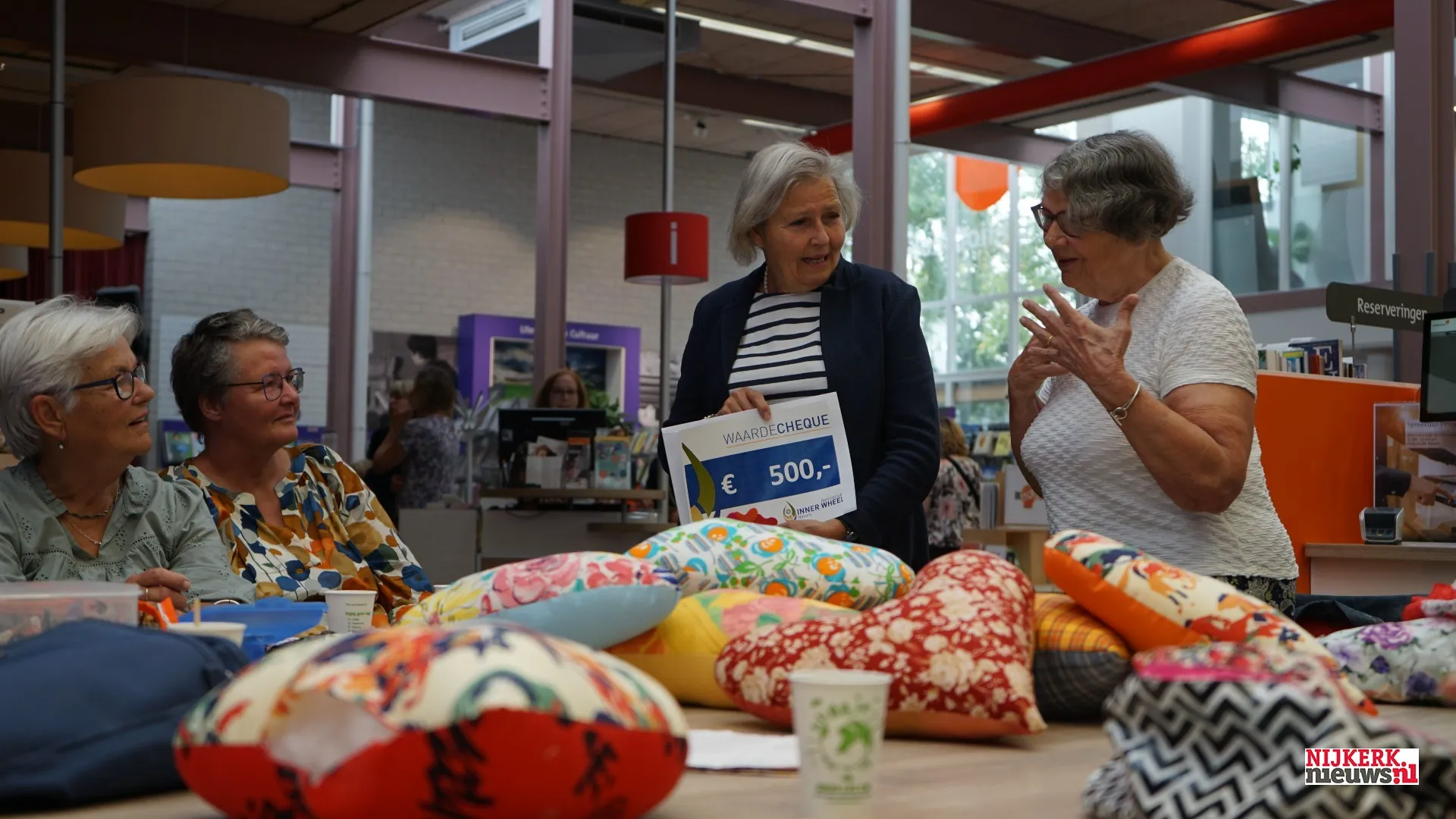 2023 10 02 innerwheels harenkussens 1