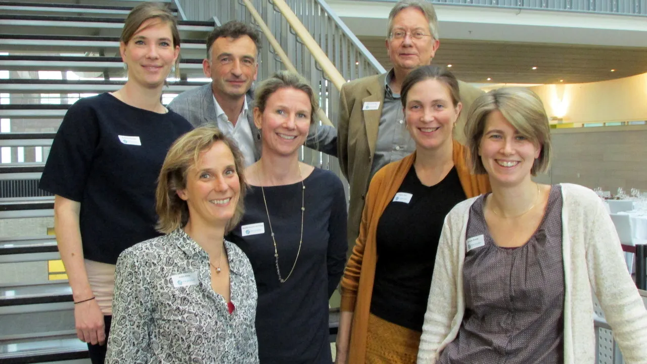 a7xt57bmo99xzzeoxkhf2aest 2014 11 14 meandersymposium 2014