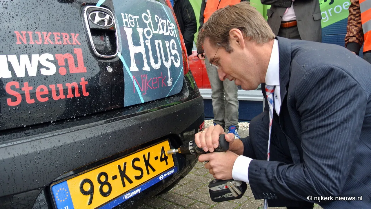 ai1gank07m8zop144djgysunu 2014 10 07 kenteken vastzetten 2