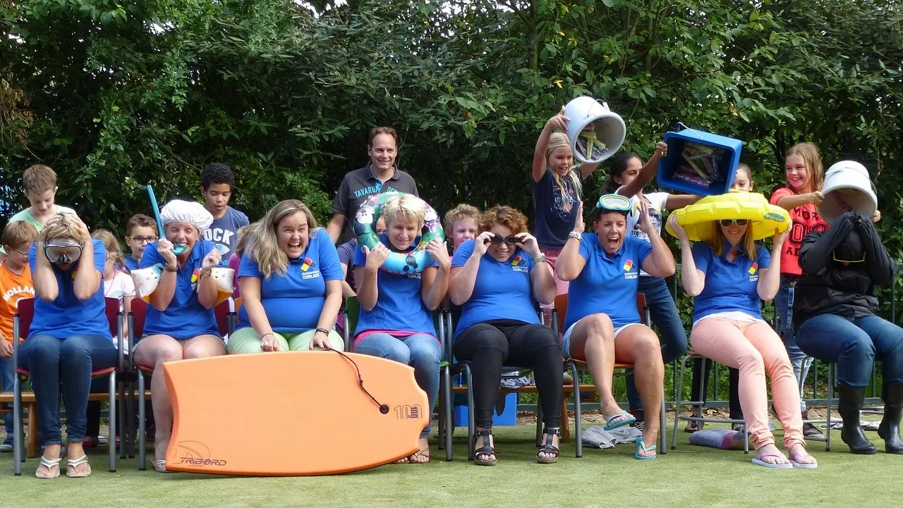 ajwc89tt1obf5qukwyy3swsif 2014 09 01 cebucketchallenglowres