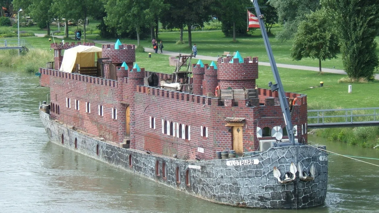 alu1k6pds17chyac4egwqx8ul 2013 08 22 museumschip vlotburg