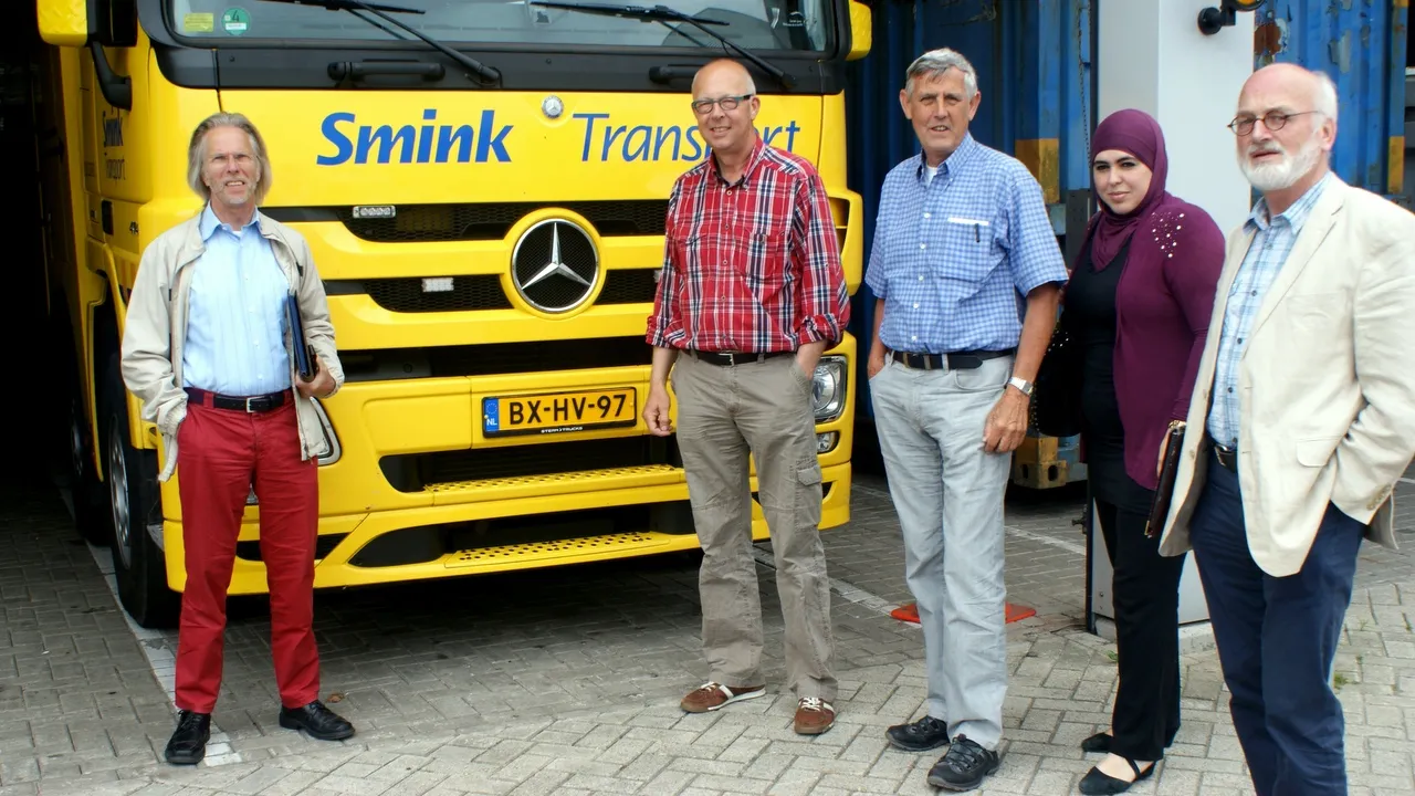 bhoch3bavks6ir9cw66bh9u03 2013 06 16pro2