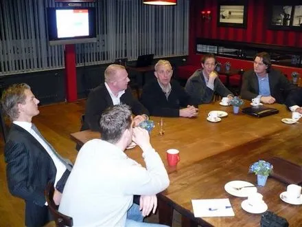 buzp4dasq2fff6di1j4kahya2 53428