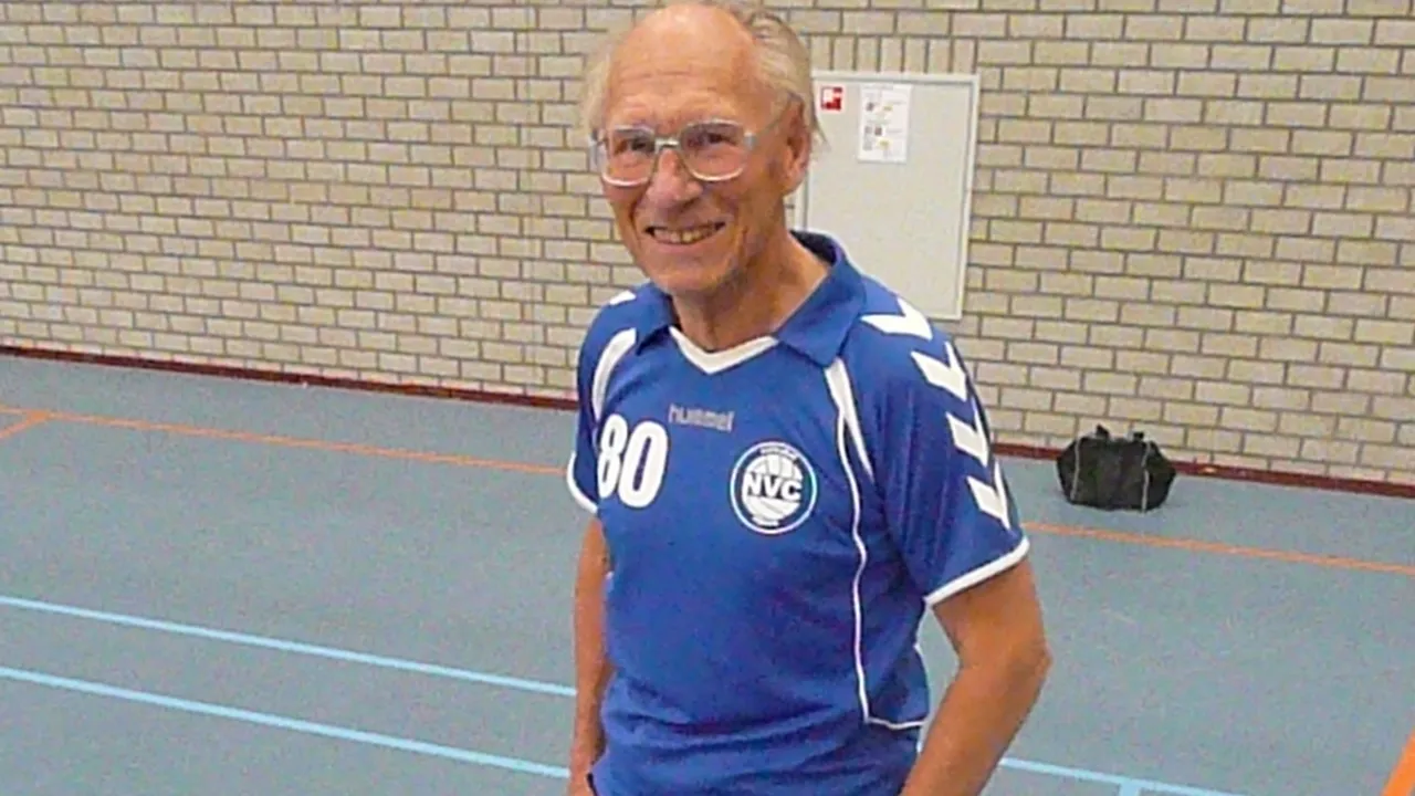 d0ow9v7qprqd2l770omqajbf6 2013 12 09 nvc oudste lid 2