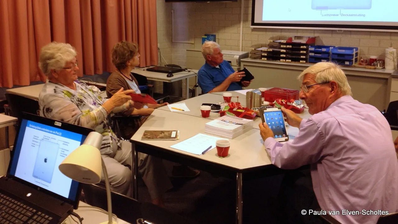 e47q10s2zourr7jj8yqnfebc8 2013 10 30 seniorweb ipadcursus