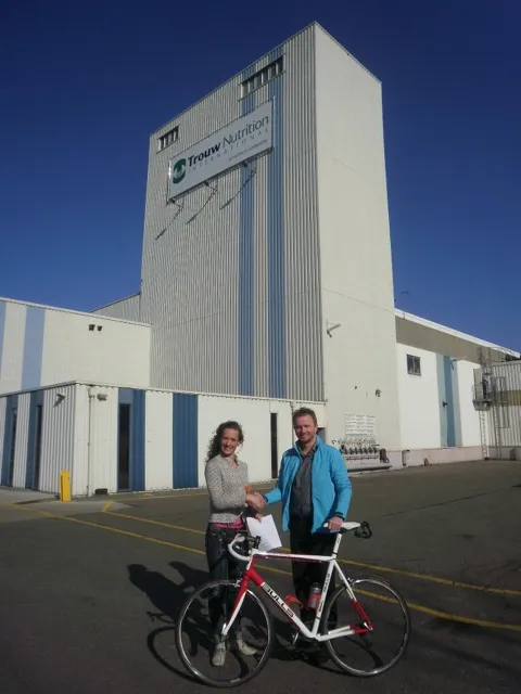 e8rzmqamgtkt2a89awgvxwmxo 136577