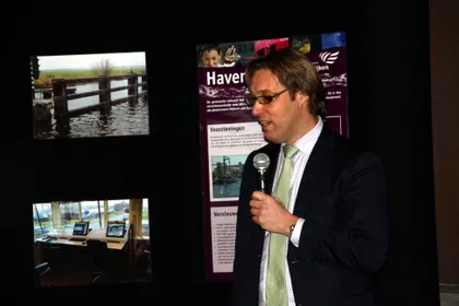 eb5x4teyn4k6cc06ahou5fyjp 42708