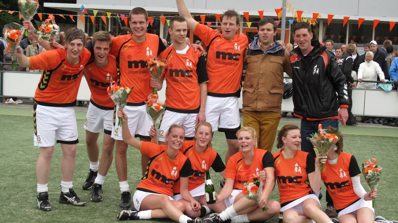 eb7fg69szi23rqznip8xqh5sw 2013 06 02spartakorfbal2