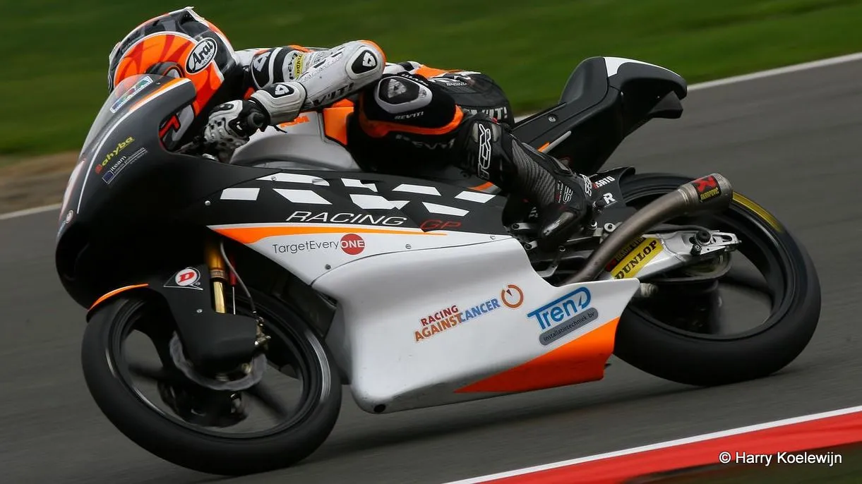 elhysojgxvndyt46kynuym1oz 2014 08 30 scott deroue