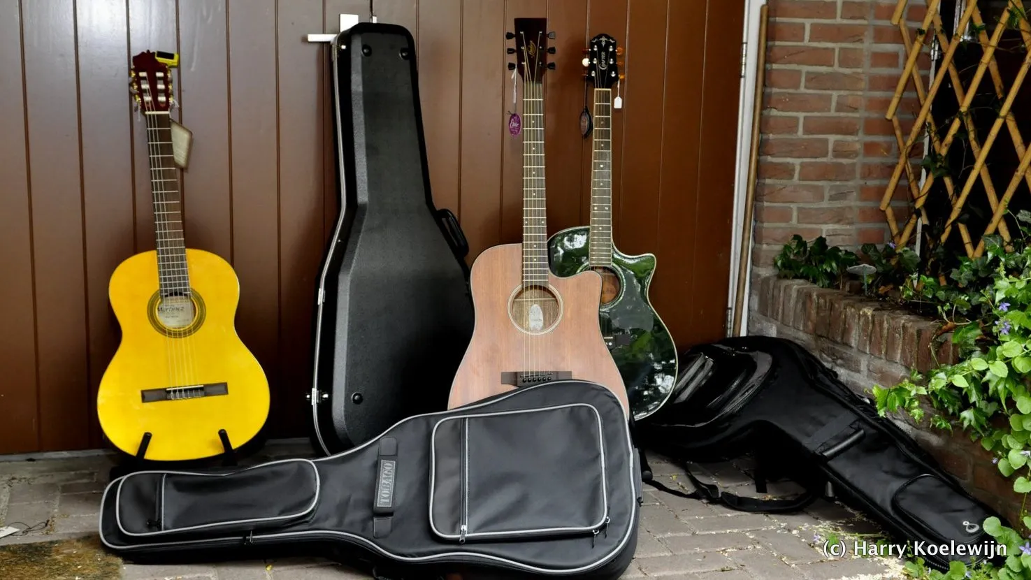 f9nwcejoykbd8uixg3918ae62 rollocastle2