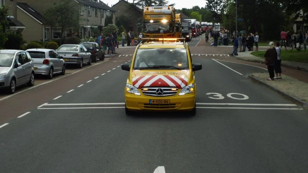 fp7qljpqg3e9rfzhbjq7m04rh 2013 06 14toeterfeatijn01