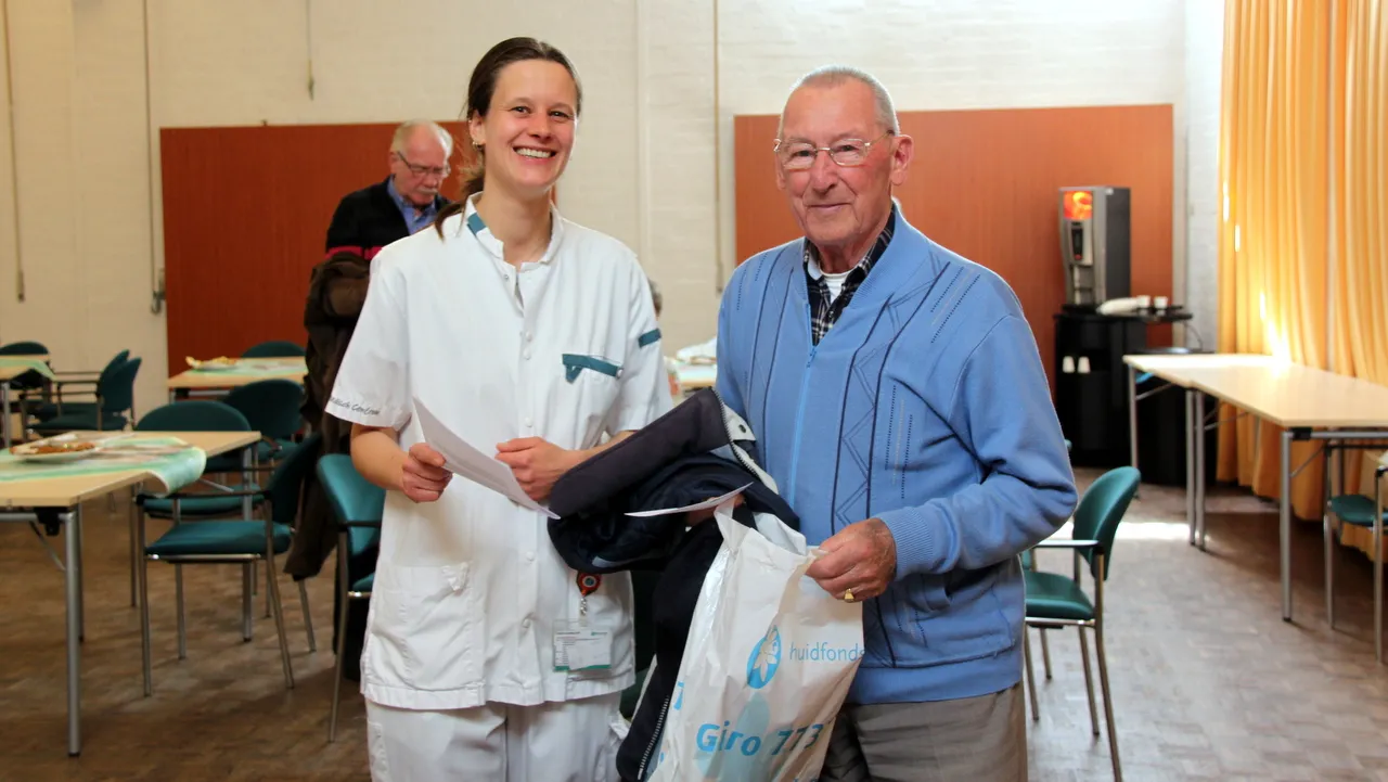 g2jcvnqqbu333sy928llwefk9 2013 05 27inloopspreekuur dermatologie