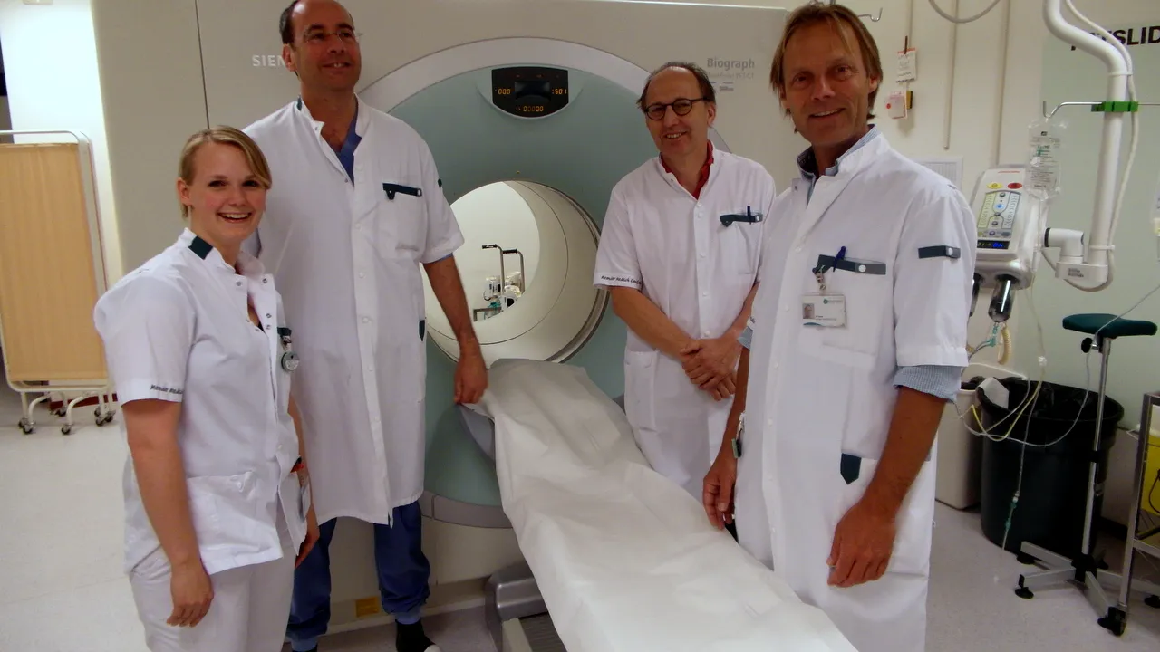 g8e1ny3pe5k9rvhd4xm0p424p 2013 06 24meanderpet ct