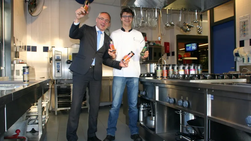 h4imz5wthap8vxeklyd6jxq2z 2014 10 10 accent