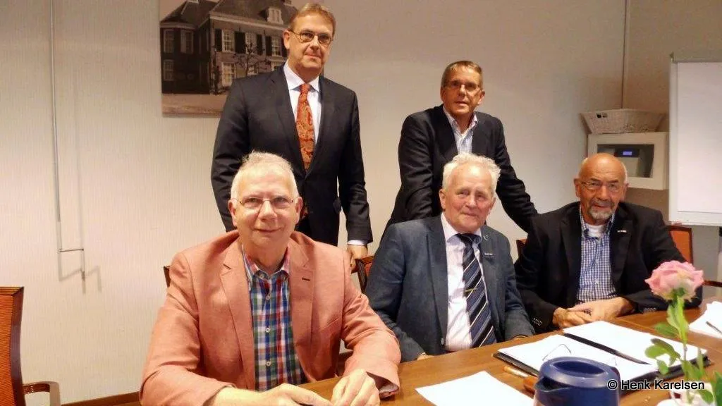 hcpohrb0o3rbkdxom6nvvapgs 2014 04 29 eabn 3