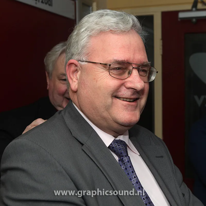 hie3qm5ifg0qleux87vjkwixe 195327