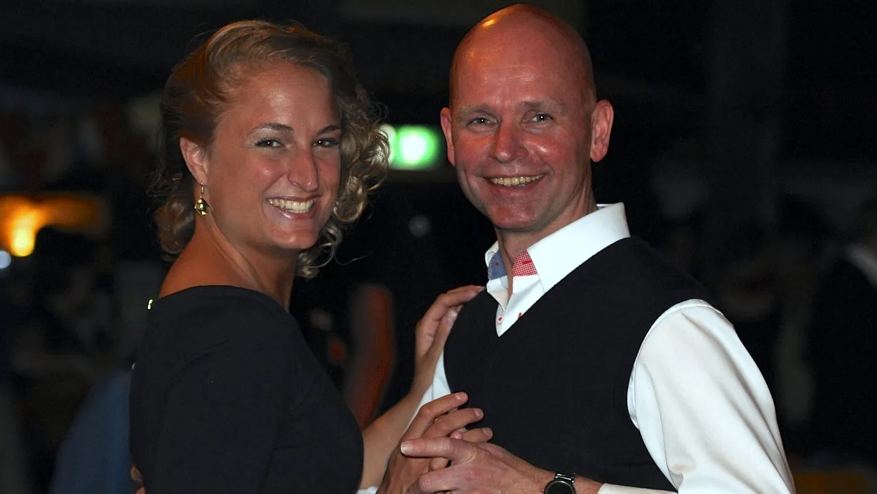 hu39ql5y27kawh85fehmi91qv 2013 08 21 henk peter vos 1