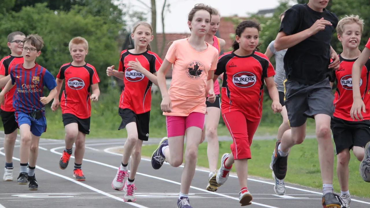 hw6auc48m7ix06pfxbma6kc75 2013 07 01avn