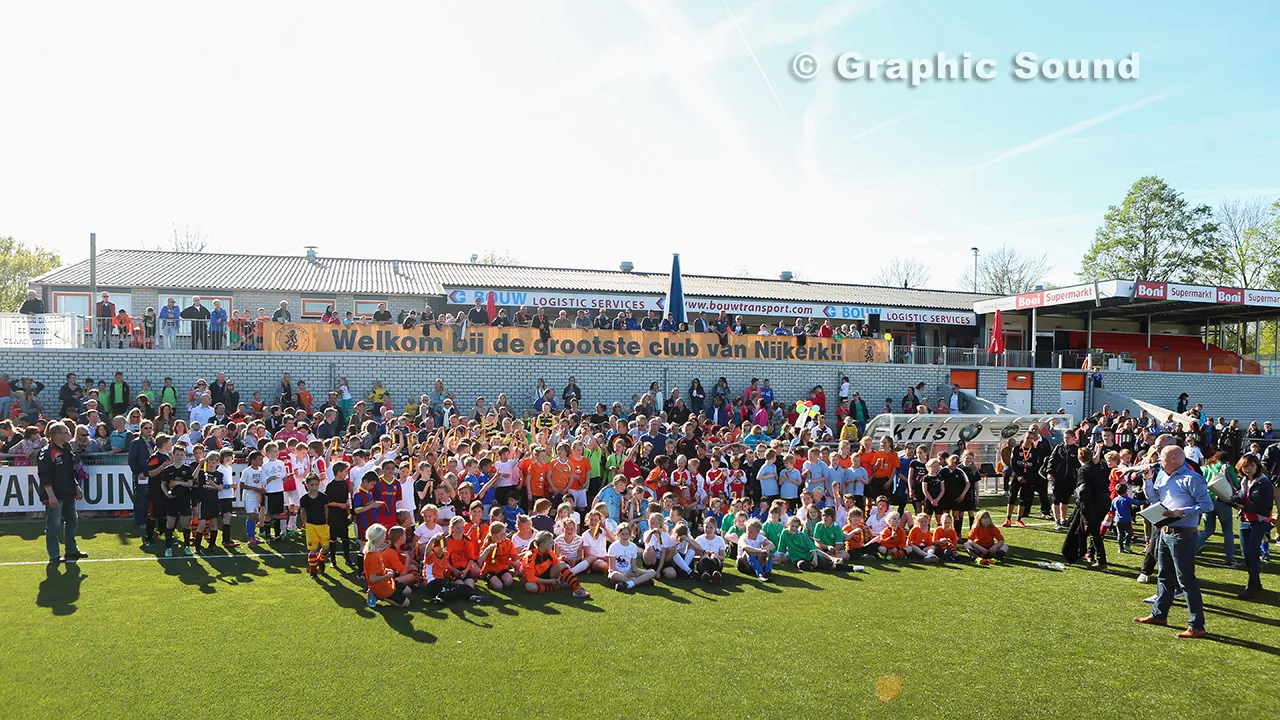 hwfv7q8xbdr6y8a7eu87u9uw4 2014 04 16 voetbalfeest 022