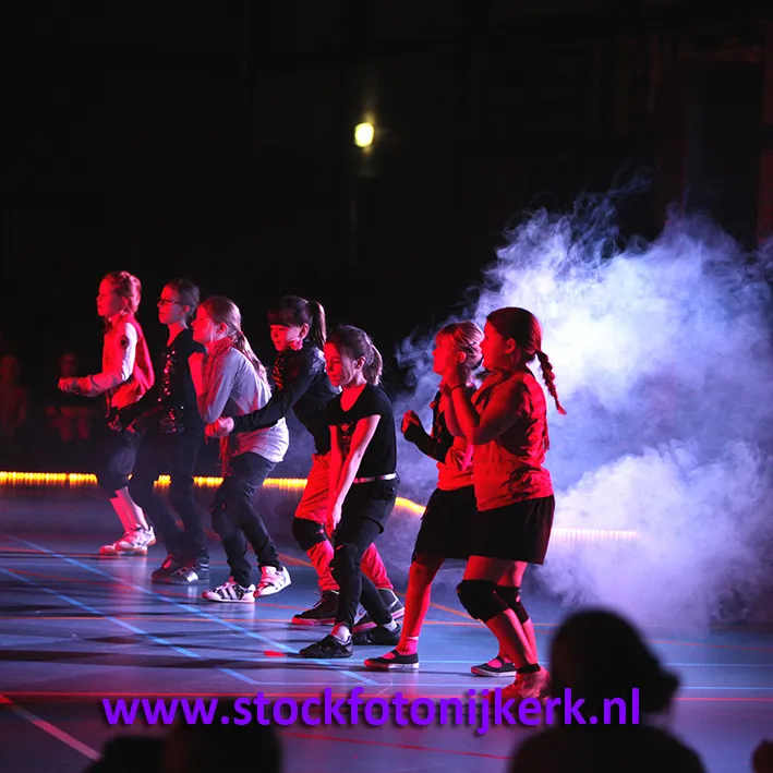 icrj44391d5blk8zyv9ek7r7b 2013 01 26badabounce3