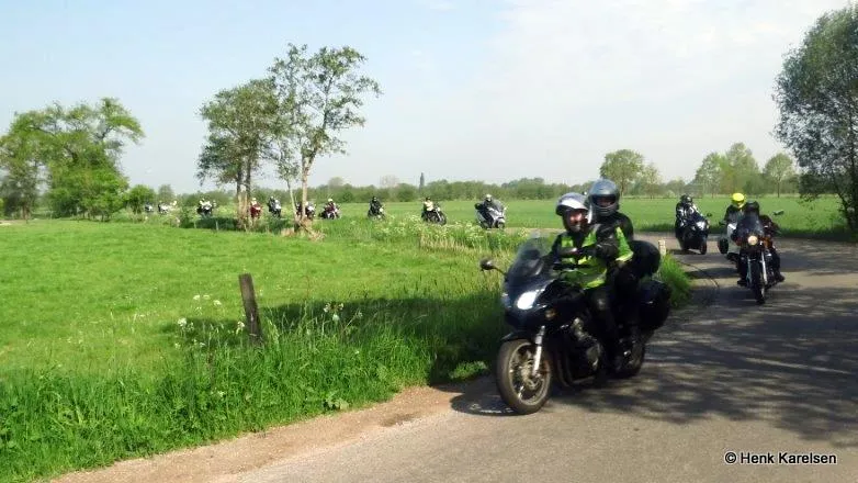 iiahy958fho3vc2yii2n3psgs 2014 04 26 koningsrit 2