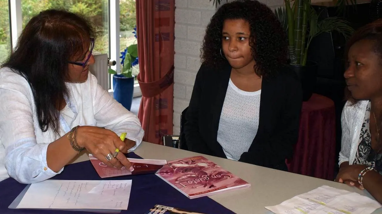 ir2dv6qj0u6mgr62ra4ny00jy 2013 09 11 volkuniversiteit 2