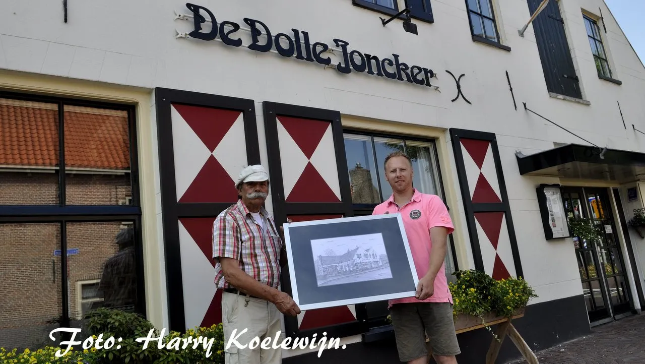 iy06p0oyql5wtnpoq46pvrywi 2013 07 29 dolle joncker tekening