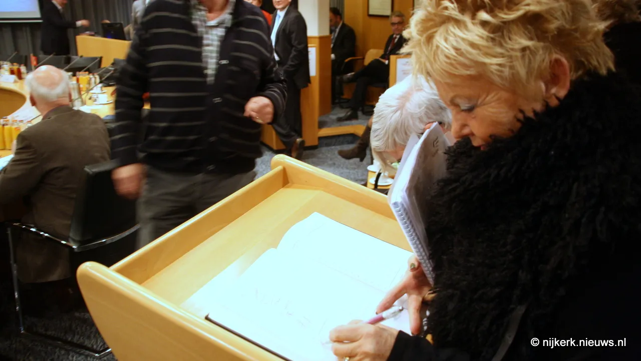 jdhto5at7k3haajcg4sutu9r3 2013 11 04 ciska van drie